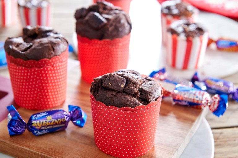 Muffinki czekoladowe z cukierkami z Mieszanki Wedlowskiej