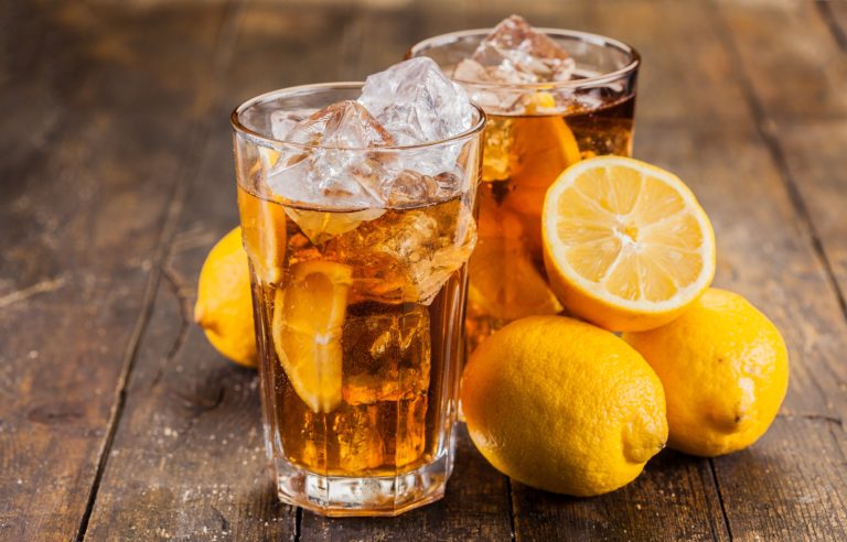 Sylwestrowe drinki z herbatą