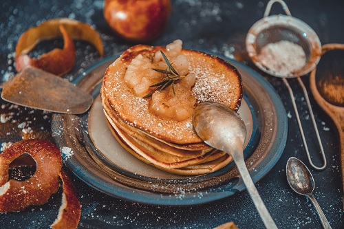 Pyszne pancakes z owocami