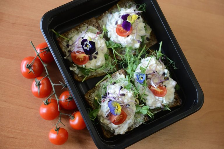 W trosce o zdrowe odżywianie – czym jest catering dietetyczny