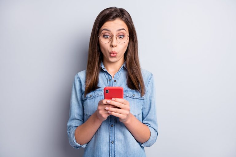 5 trendów z TikToka, które przerażą twojego dentystę
