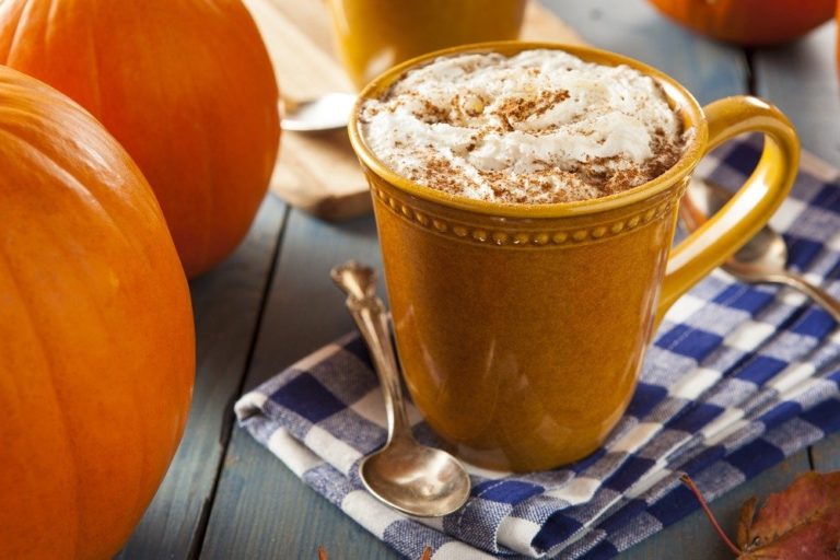 Pumpkin Spice Latte – jesienny napój bogów
