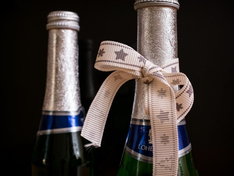 Czy alkohol to dobry pomysł na prezent?