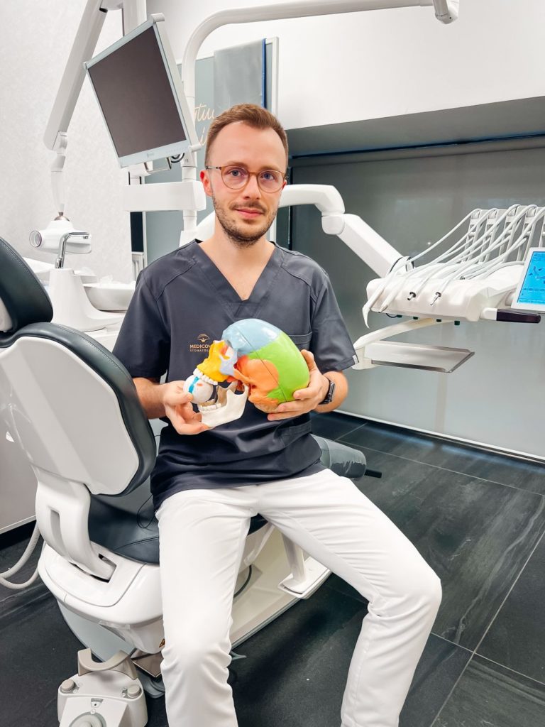 Uwaga na jawbreakery! Słodkie,  gigantyczne kulki groźne dla zdrowia zębów  dzieci