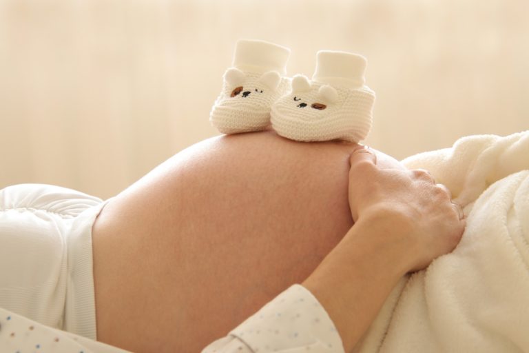 Pielęgnacja skóry w ciąży. Czego przestrzegać, na co uważać?