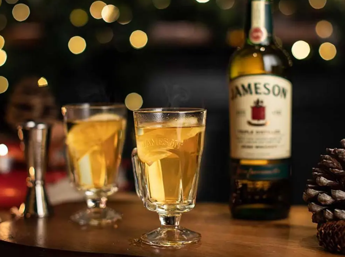Hot Toddy – sposób na zimowe chłody