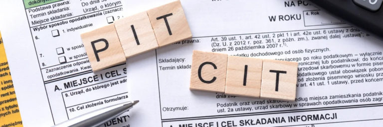 PIT 2023 – jak złożyć zeznanie podatkowe, by nie paść ofiarą oszustów, nie mieć długów w Skarbówce i nie płacić gigantycznych kar?