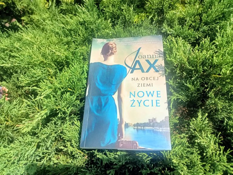 Na obcej ziemi Nowe życie – recenzja