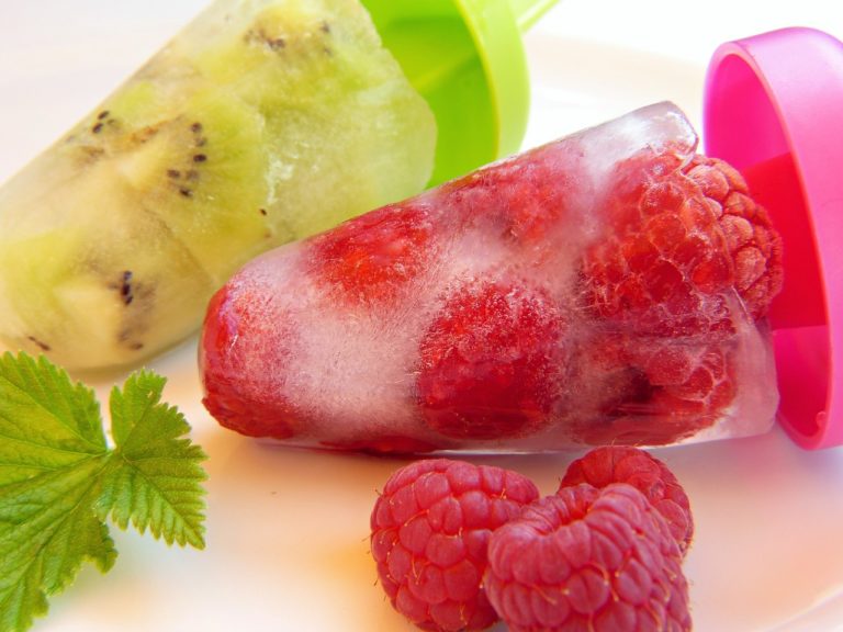 Dieta malucha podczas wakacyjnego wyjazdu – na co zwrócić uwagę?