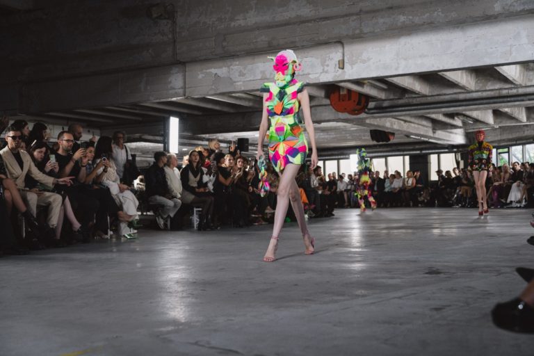 5 trendów, które opanowały Fashion Week w Paryżu