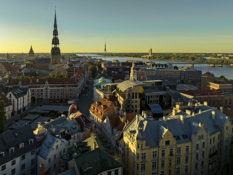 Ryga przyciąga coraz więcej turystów – oto miejsca, które warto zobaczyć!